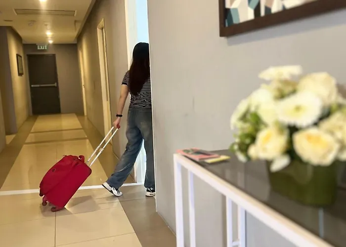 Hotel Novadeci 3*